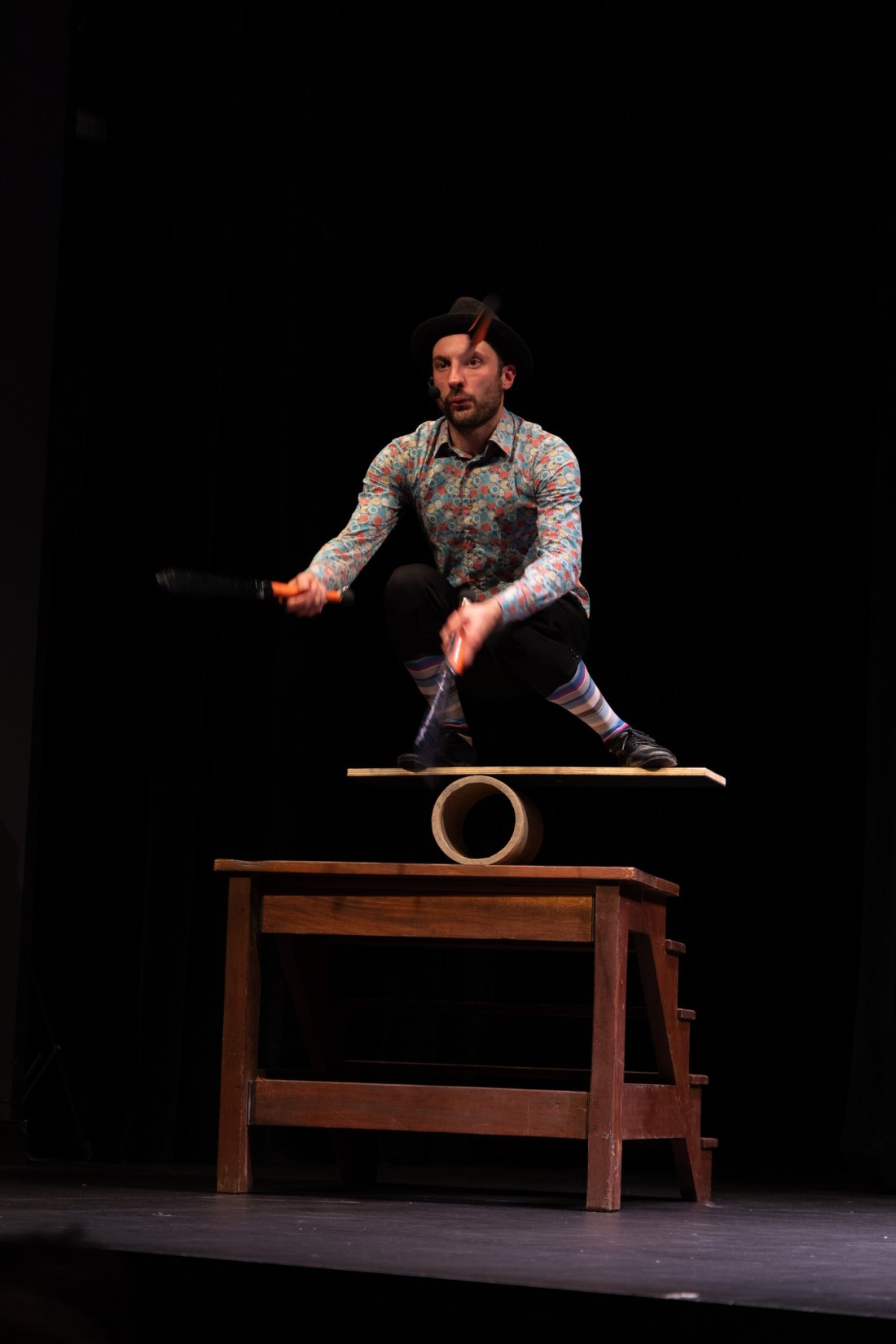 Bagongo, spectacle de la compagnie Conta Quattro